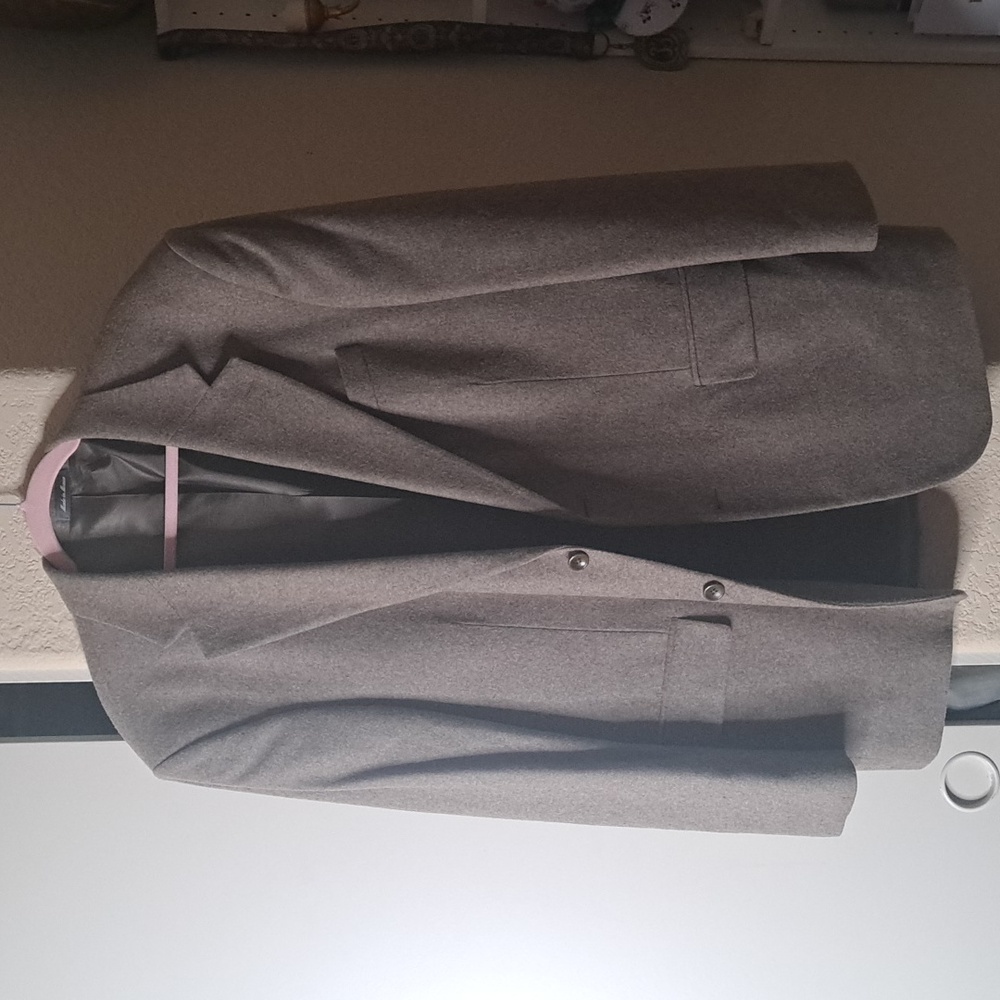 Oscar de la Renta men coat